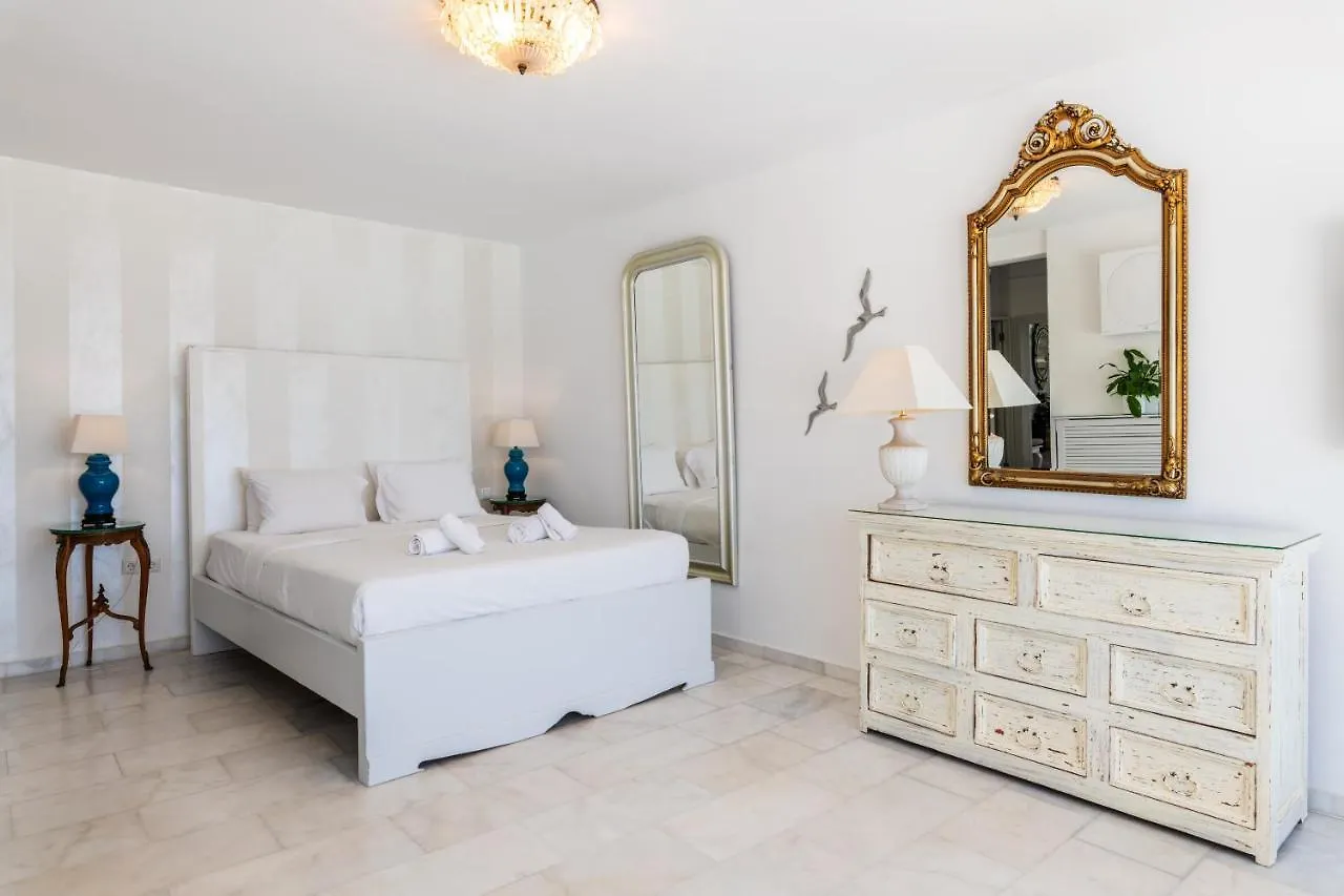 Villa Deloxenia By Ethos Hospitality Mykonos Town